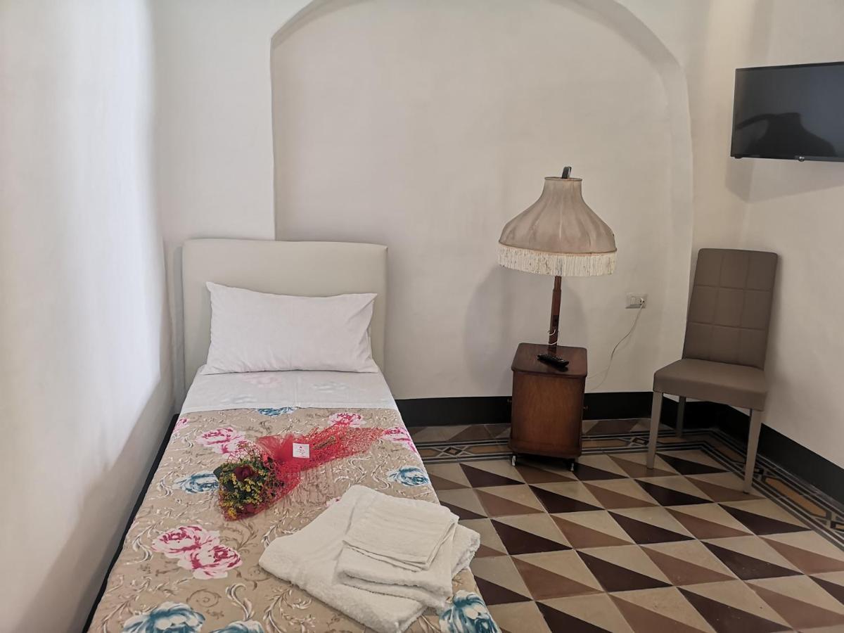 B & B San Giovanni 9 Gallipoli Eksteriør bilde